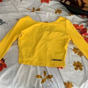 SQUATWOLF CROP TOP YELLOW SIZE MEDIUM NEW CONDITION
